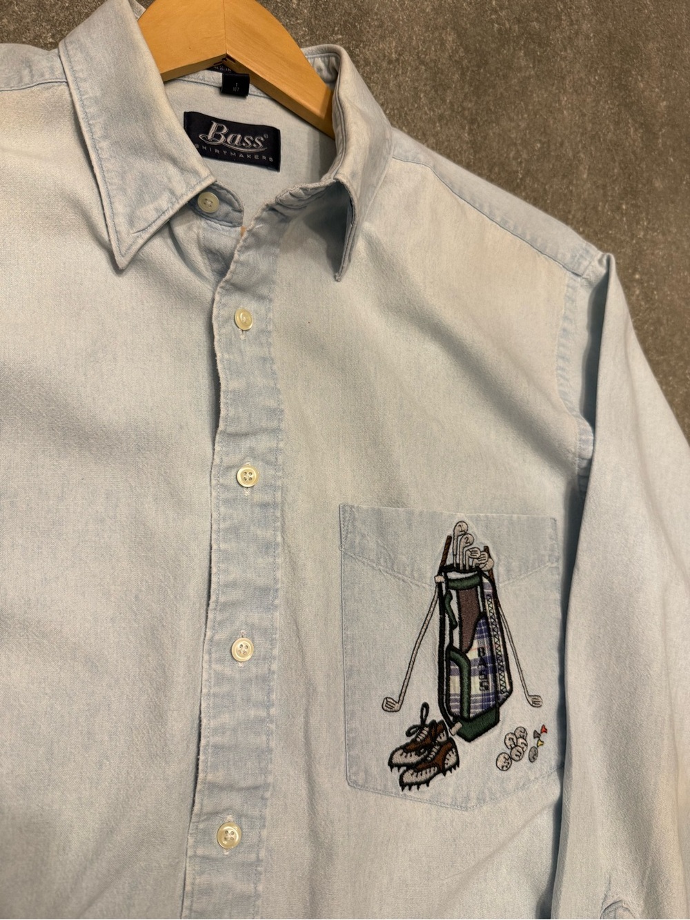 Vintage 90s Bass Shirtmakers Clipper Chambray Shirt w/Golf Embroidery